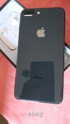 Apple iPhone 8 Plus Déverrouillé en usine 256GB Gris Smartphone Neuf dans une boîte scellée