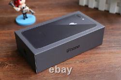 Nouveau iPhone 8 Plus scellé dans sa boîte, smartphone Apple 64/256Go débloqué d'usine, gris.